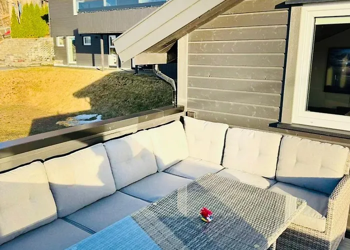 Cozy In *